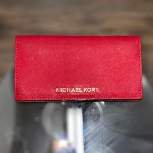 🛍 Michael Kors Wallet